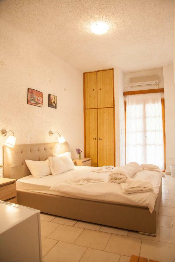 Gioma Hotel อาเยียกาลินี ภายนอก รูปภาพ